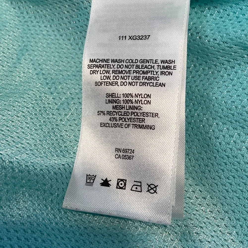 Columbia Windbreaker